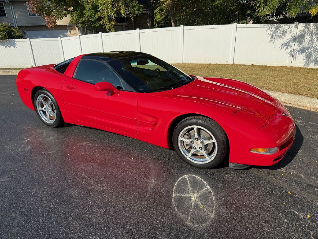 2004 Chevrolet Corvette Image 4