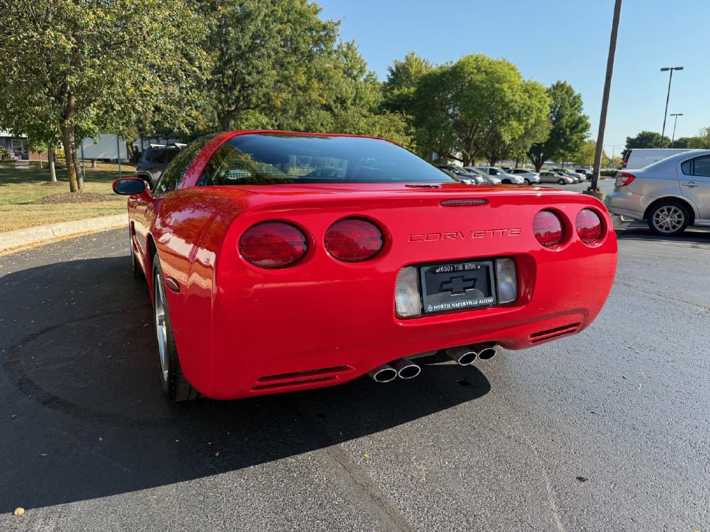 2004 Chevrolet Corvette Image 34