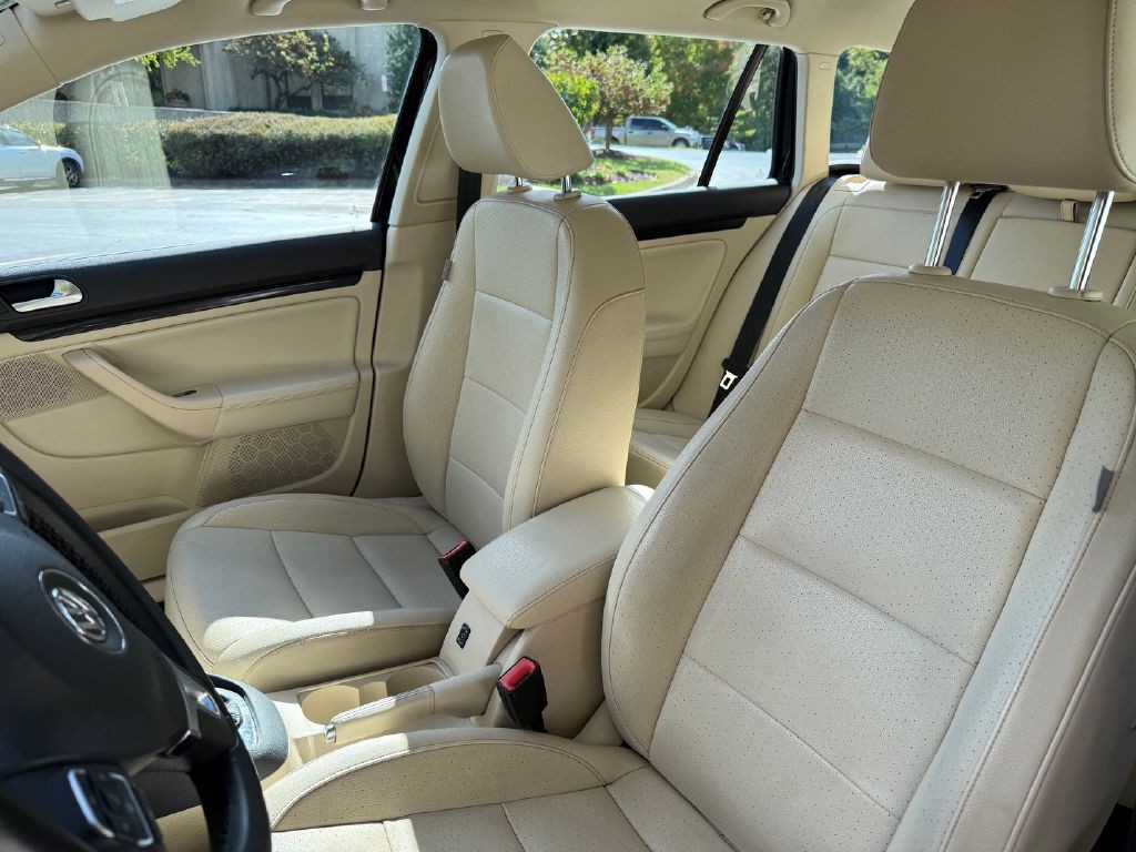 2014 Volkswagen Jetta Image 14