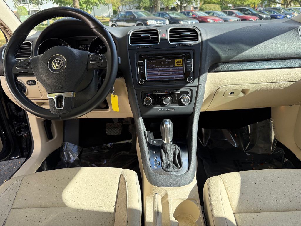 2014 Volkswagen Jetta Image 17