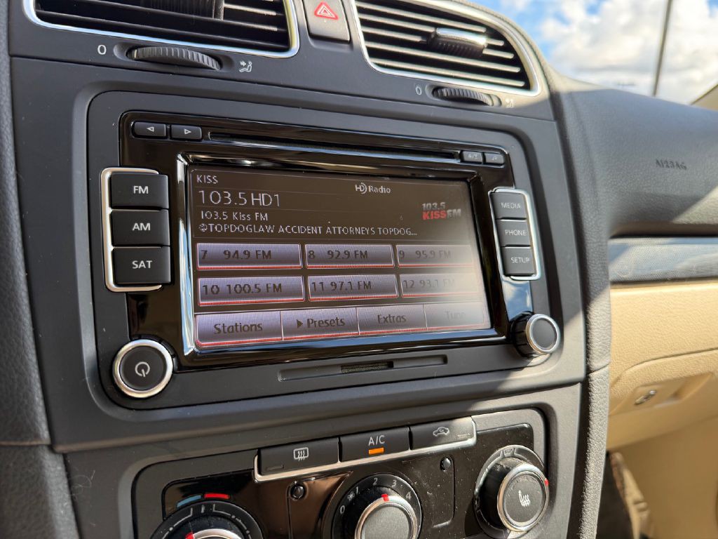 2014 Volkswagen Jetta Image 21