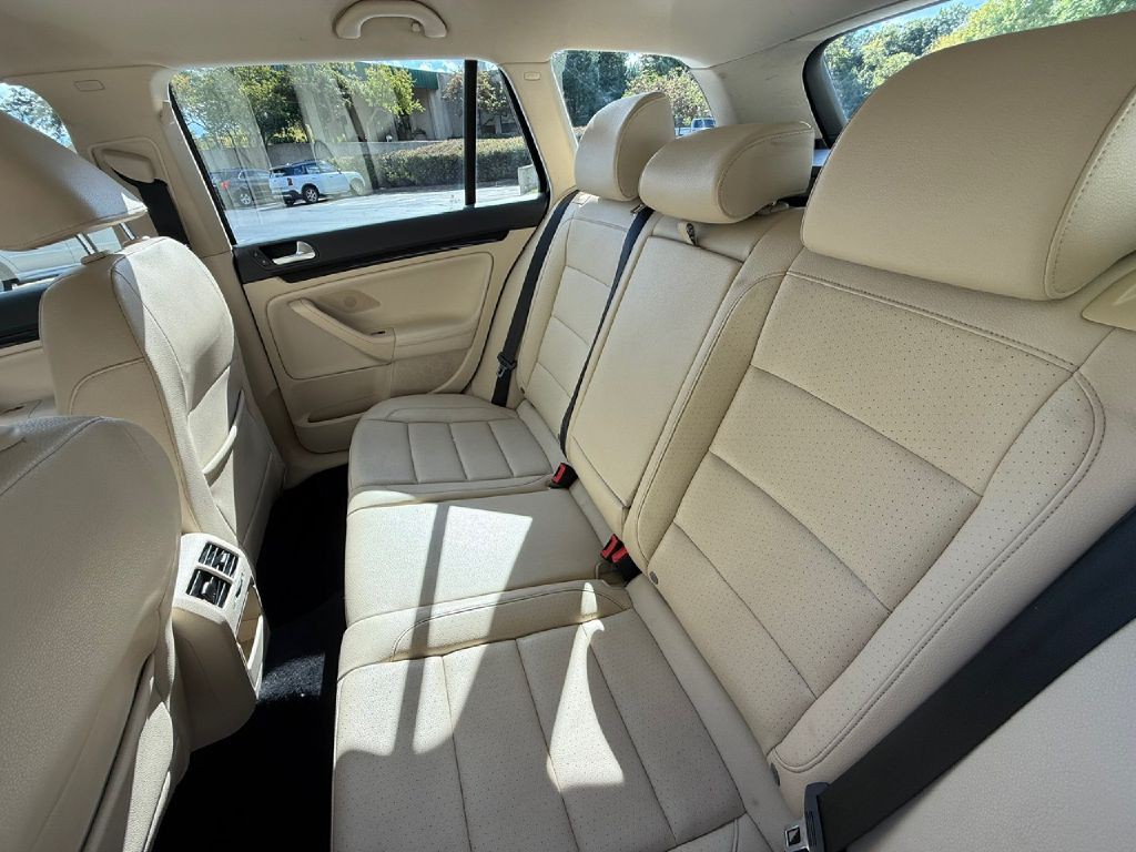 2014 Volkswagen Jetta Image 22