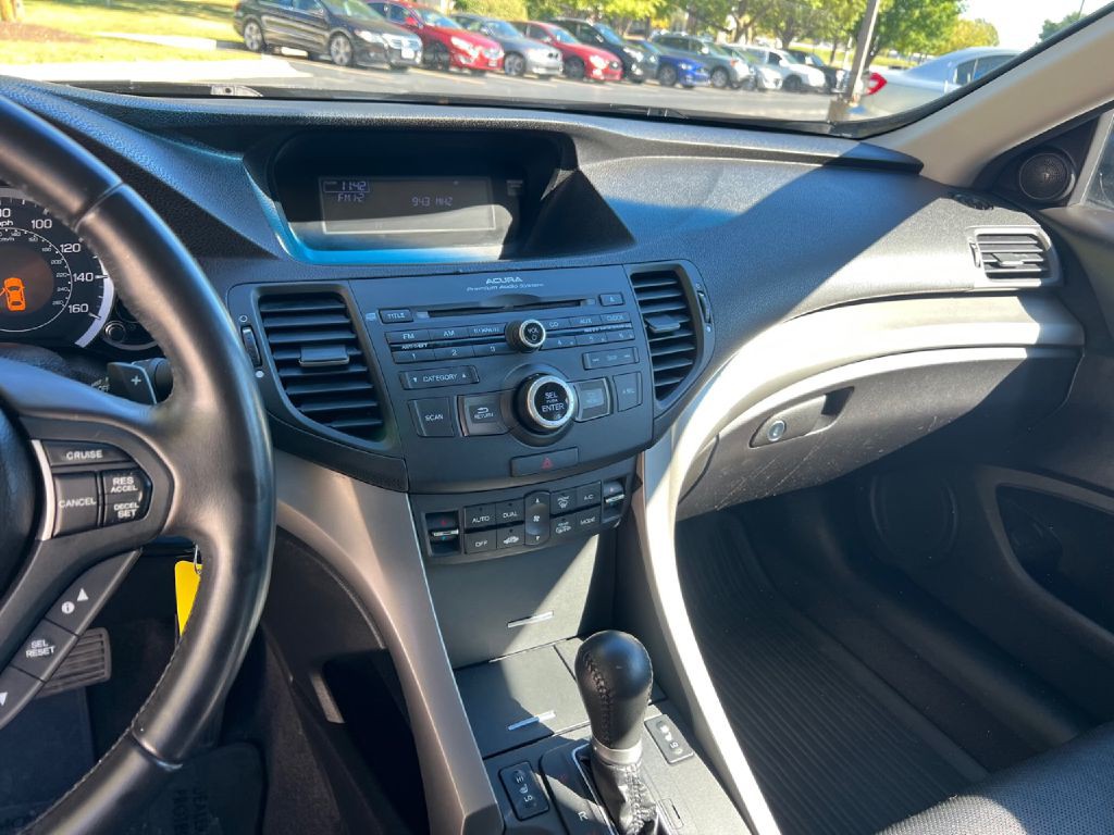 2010 Acura TSX Image 16