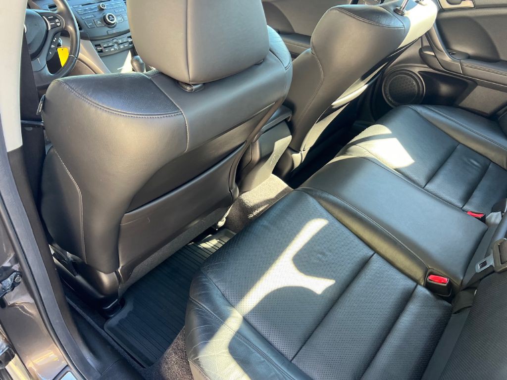 2010 Acura TSX Image 31