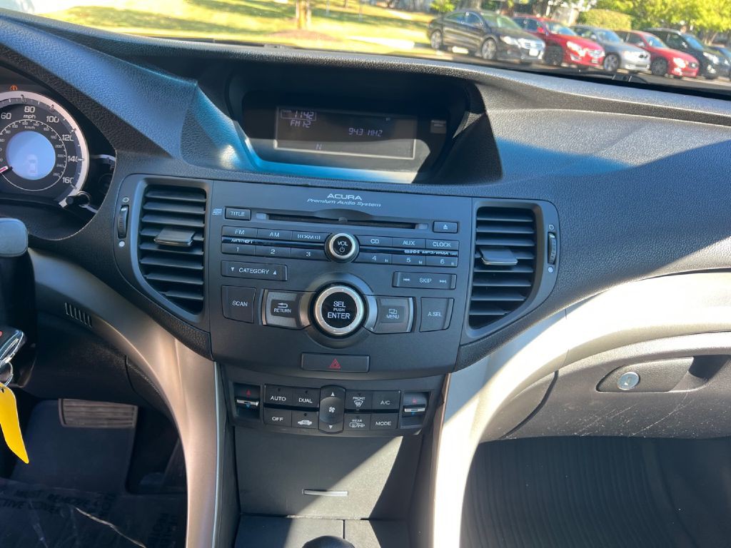 2010 Acura TSX Image 39
