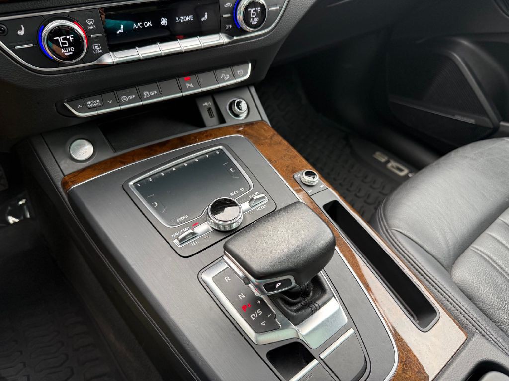 2018 Audi Q5 Image 20