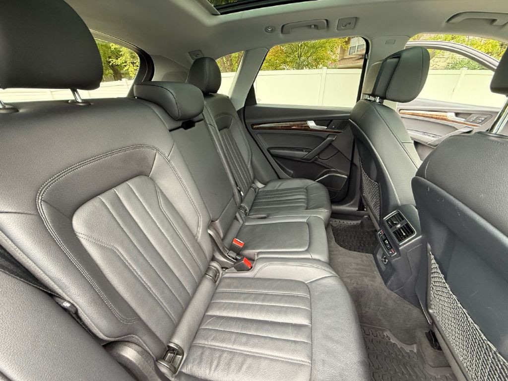 2018 Audi Q5 Image 26
