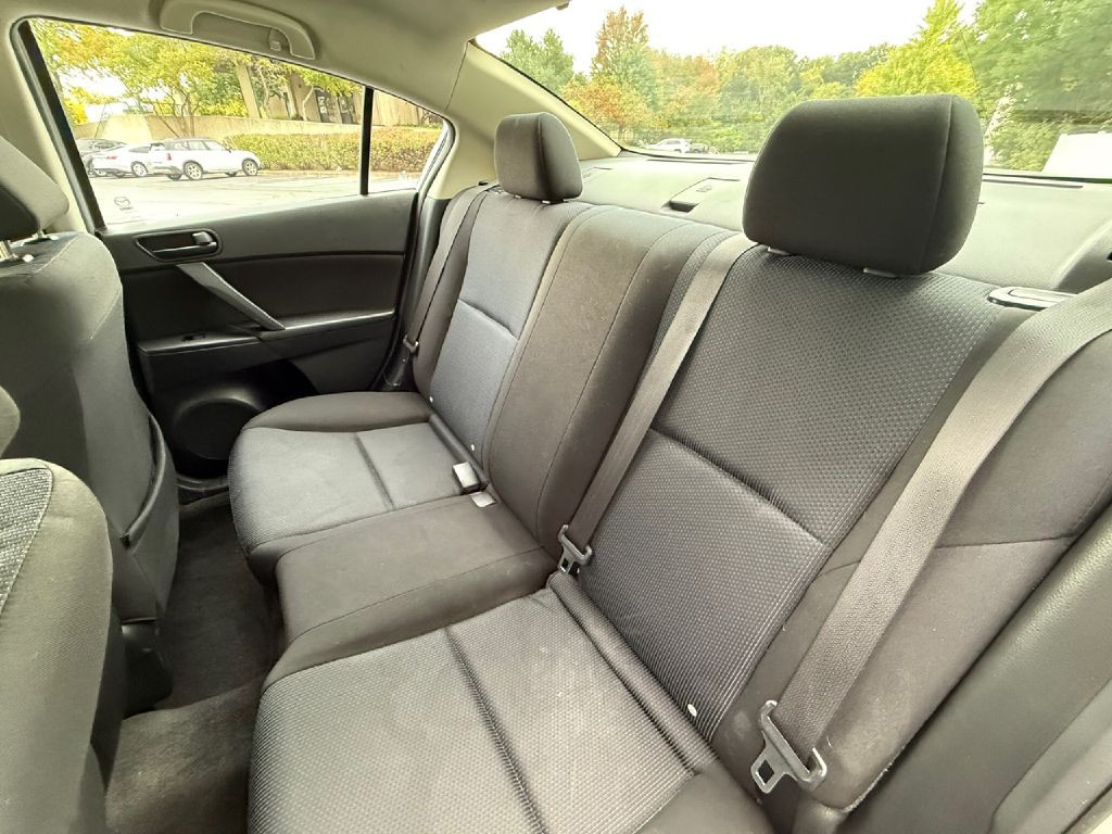 2011 Mazda Mazda3 Image 20