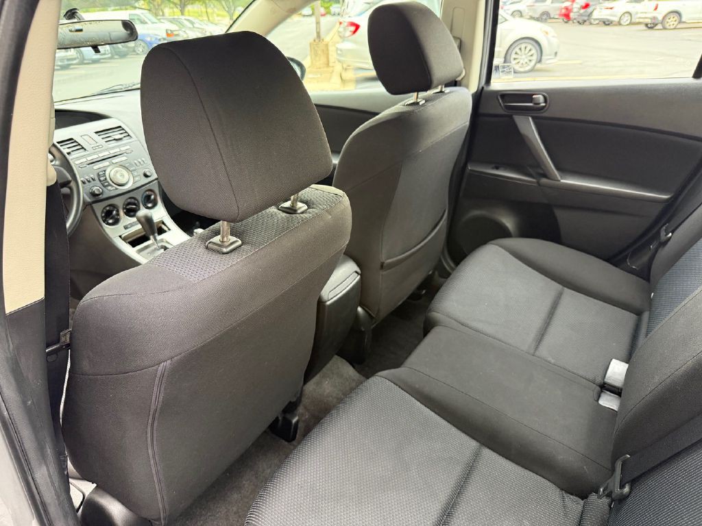 2011 Mazda Mazda3 Image 21