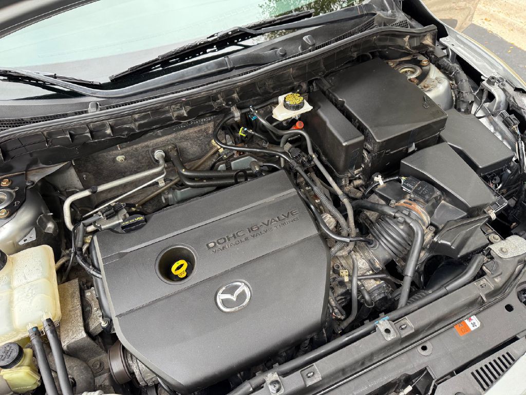 2011 Mazda Mazda3 Image 32