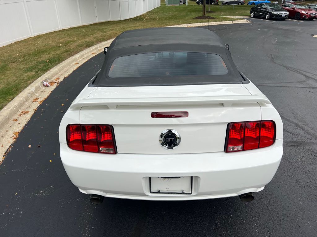 2006 Ford Mustang Image 7