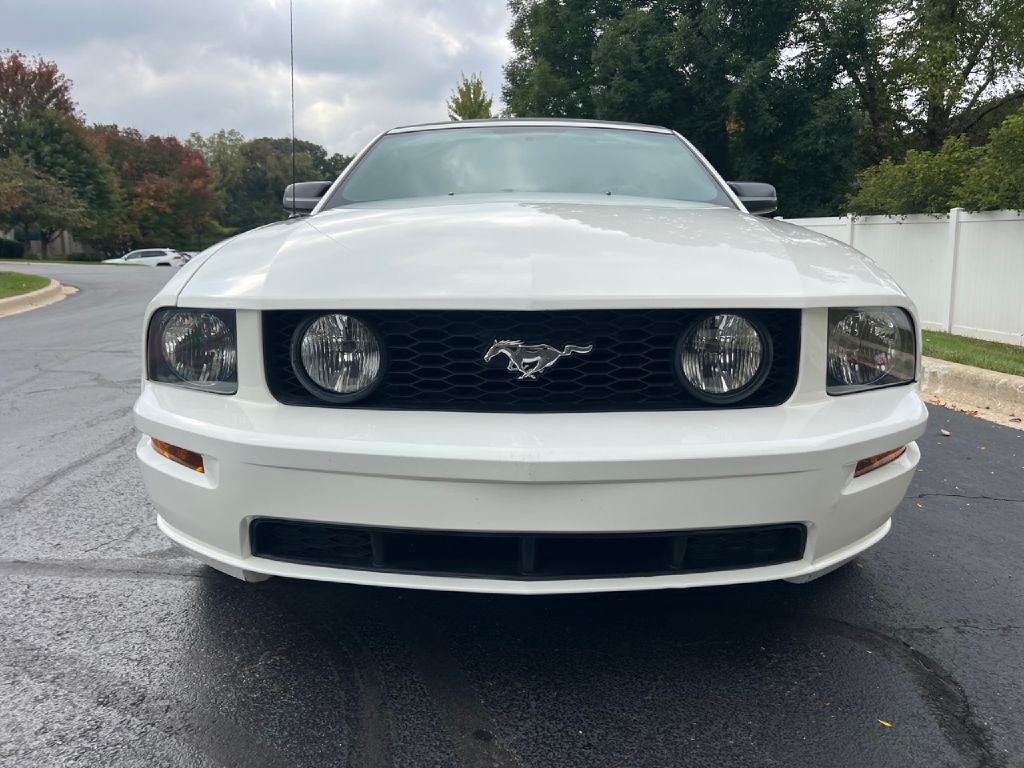 2006 Ford Mustang Image 11