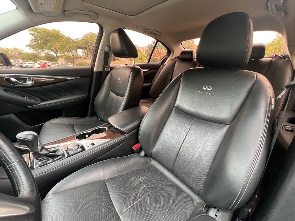 2014 INFINITI Q50 Image 15