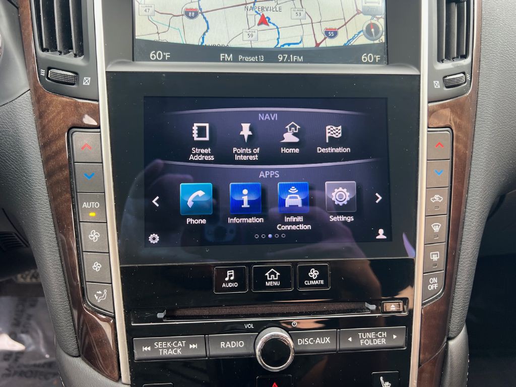 2014 INFINITI Q50 Image 18