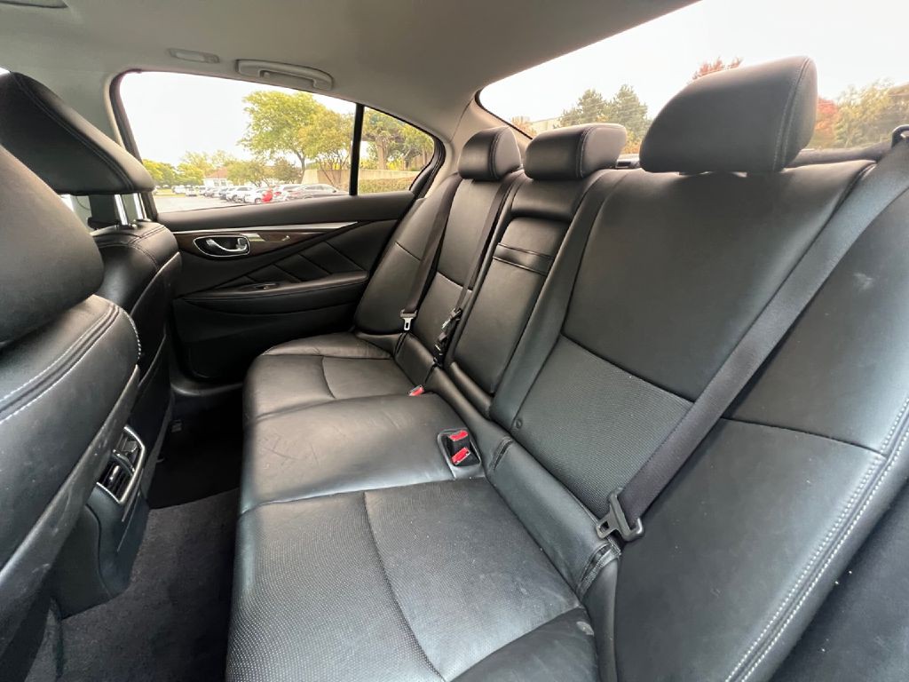 2014 INFINITI Q50 Image 23