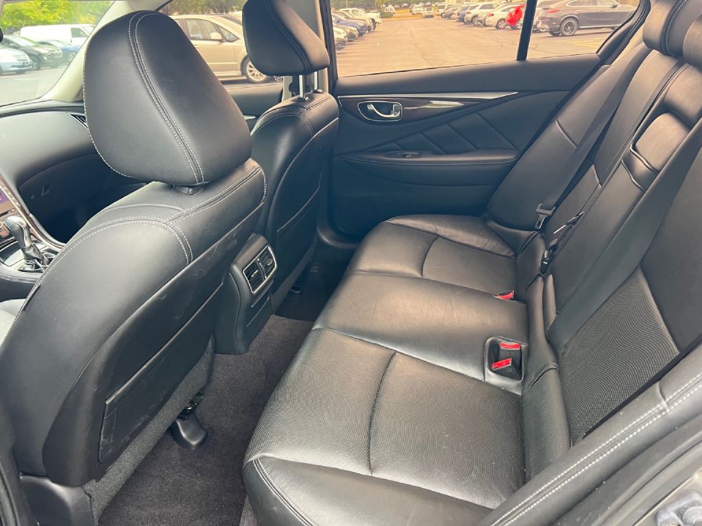 2014 INFINITI Q50 Image 26