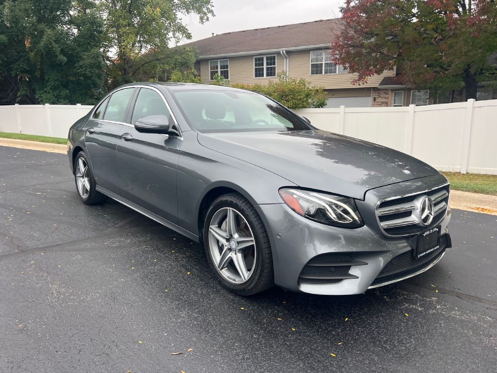 2017 Mercedes-Benz E-Class Image 4