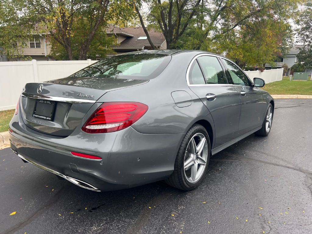 2017 Mercedes-Benz E-Class Image 7