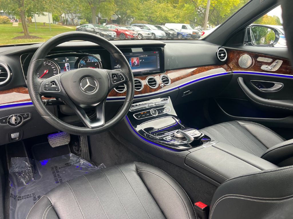 2017 Mercedes-Benz E-Class Image 15