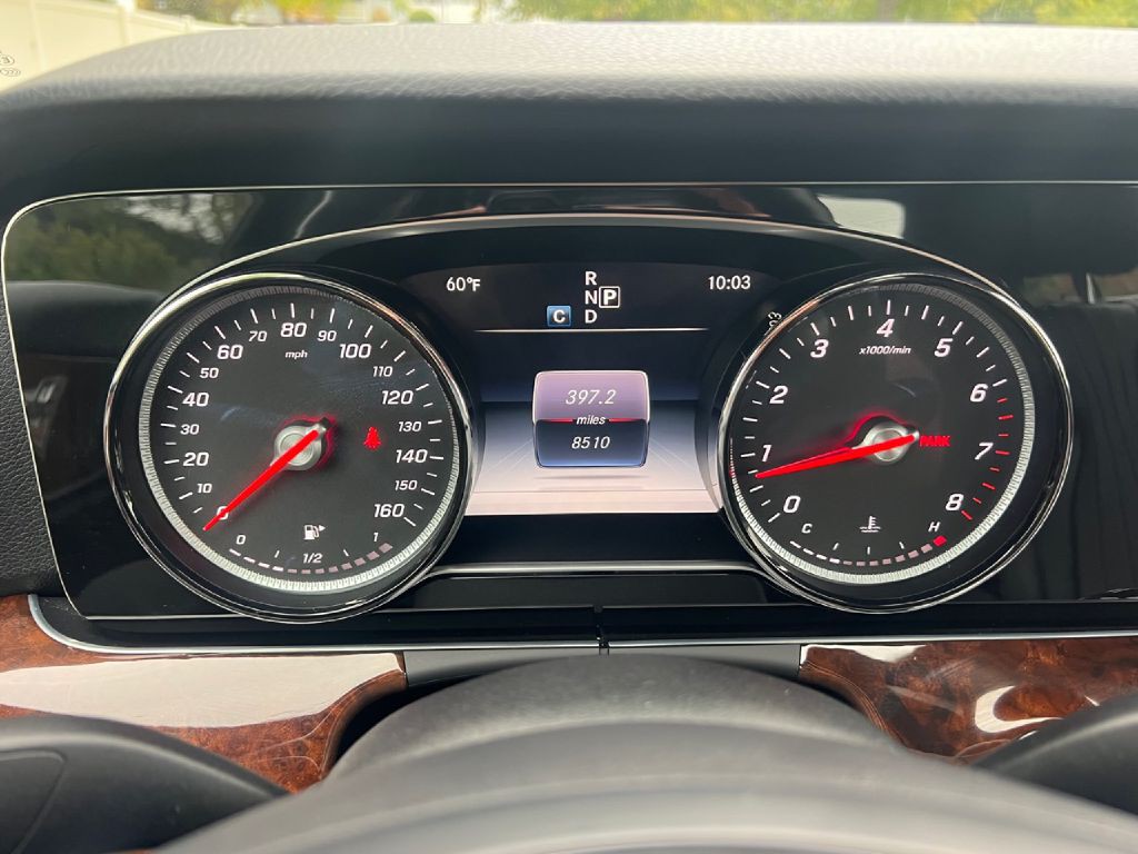 2017 Mercedes-Benz E-Class Image 16