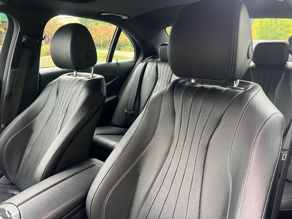 2017 Mercedes-Benz E-Class Image 30