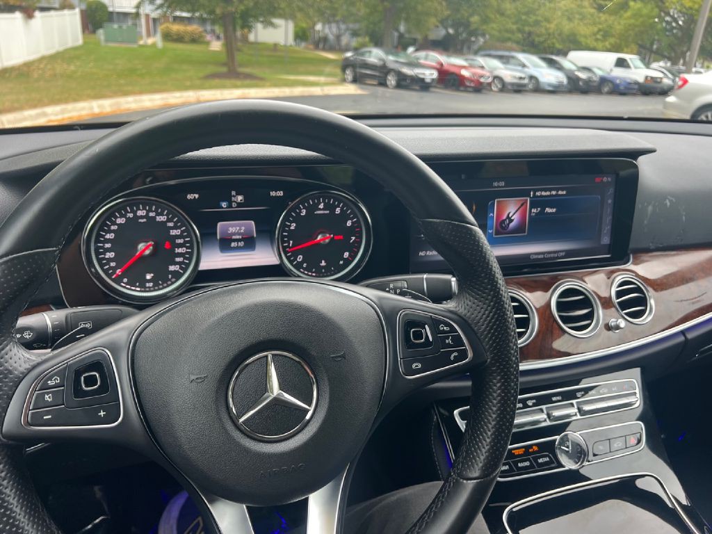 2017 Mercedes-Benz E-Class Image 39