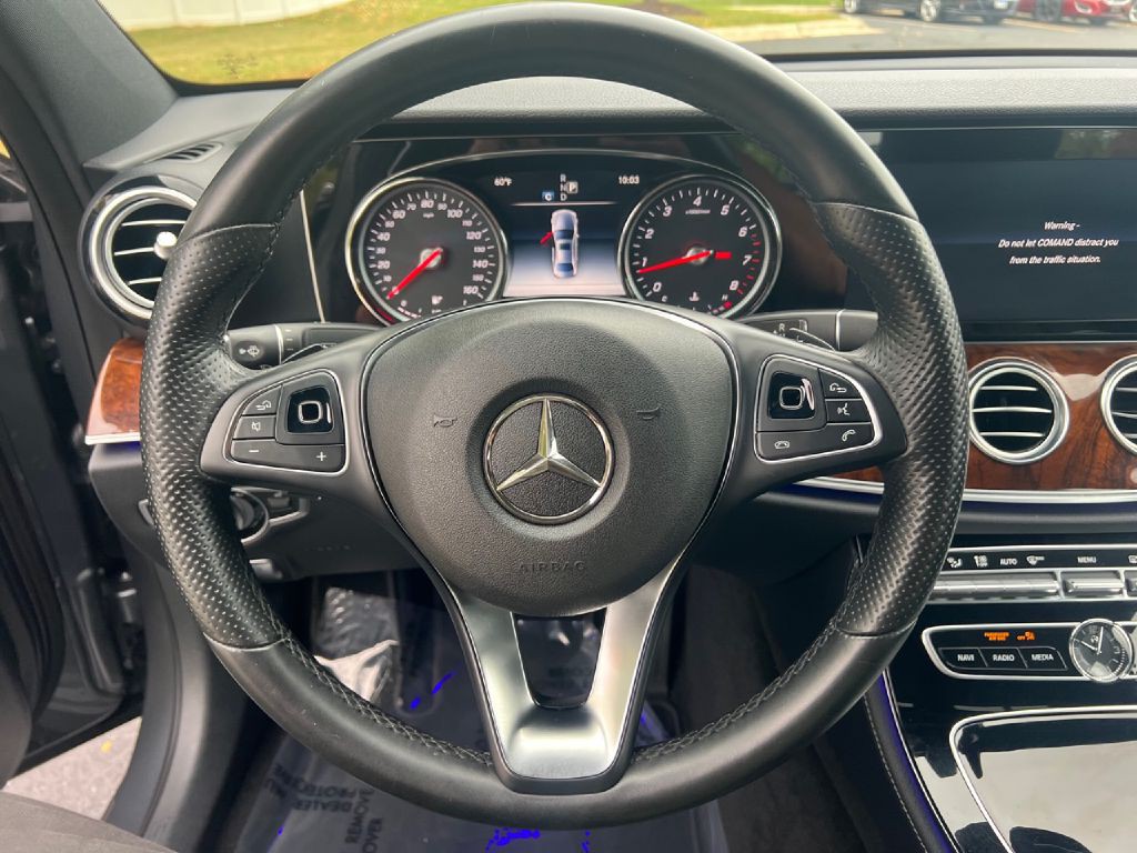 2017 Mercedes-Benz E-Class Image 40