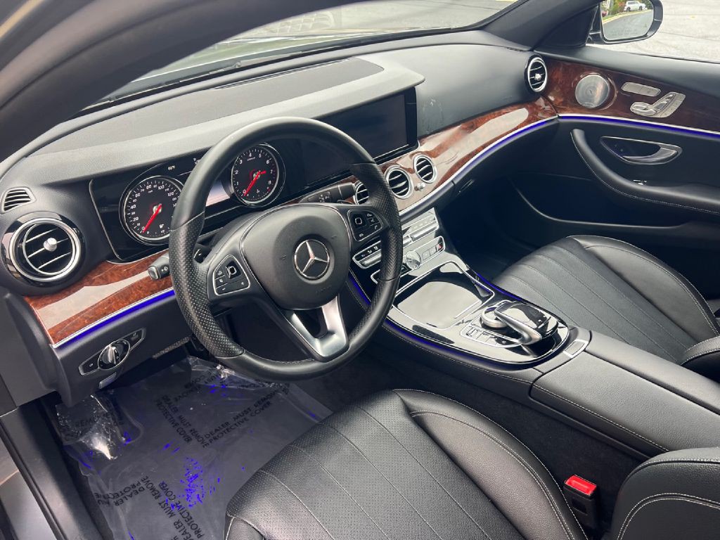 2017 Mercedes-Benz E-Class Image 41