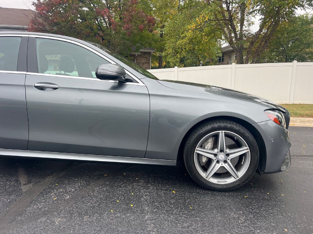 2017 Mercedes-Benz E-Class Image 53