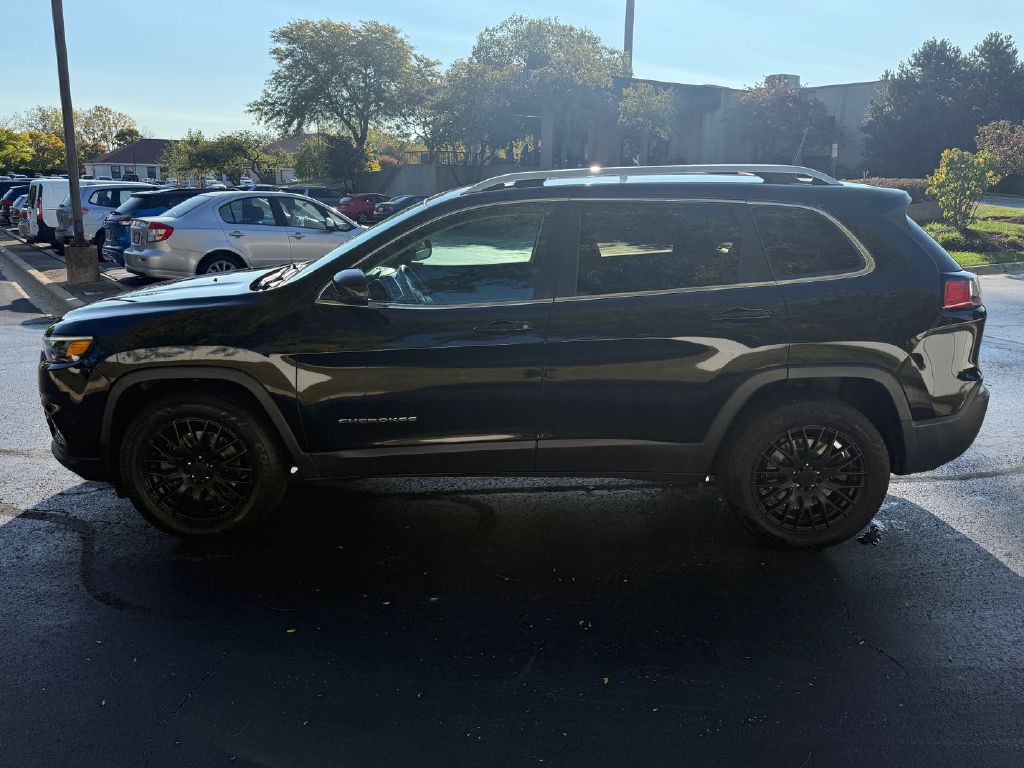 2019 Jeep Cherokee Image 8