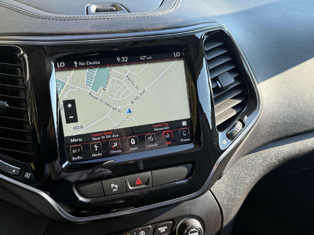 2019 Jeep Cherokee Image 19