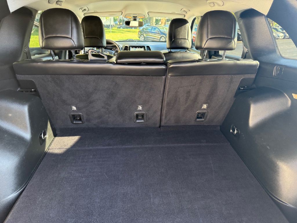 2019 Jeep Cherokee Image 26