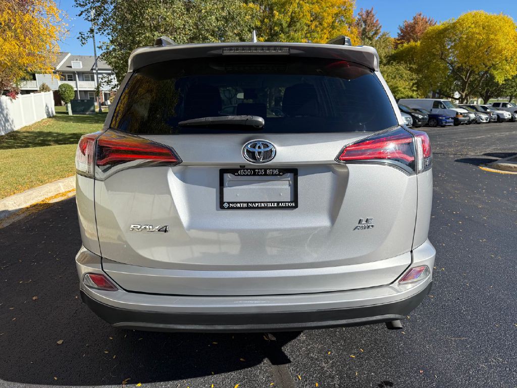 2017 Toyota Rav4 Image 6