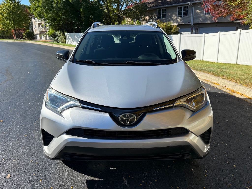 2017 Toyota Rav4 Image 10