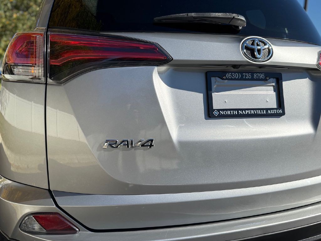 2017 Toyota Rav4 Image 39
