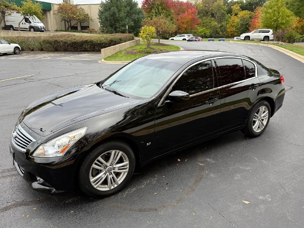 2015 INFINITI Q40 Image 10