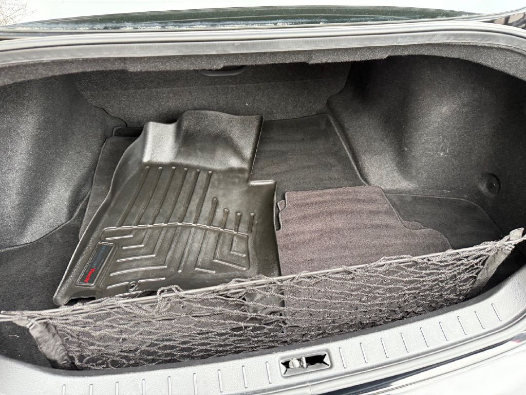2015 INFINITI Q40 Image 26
