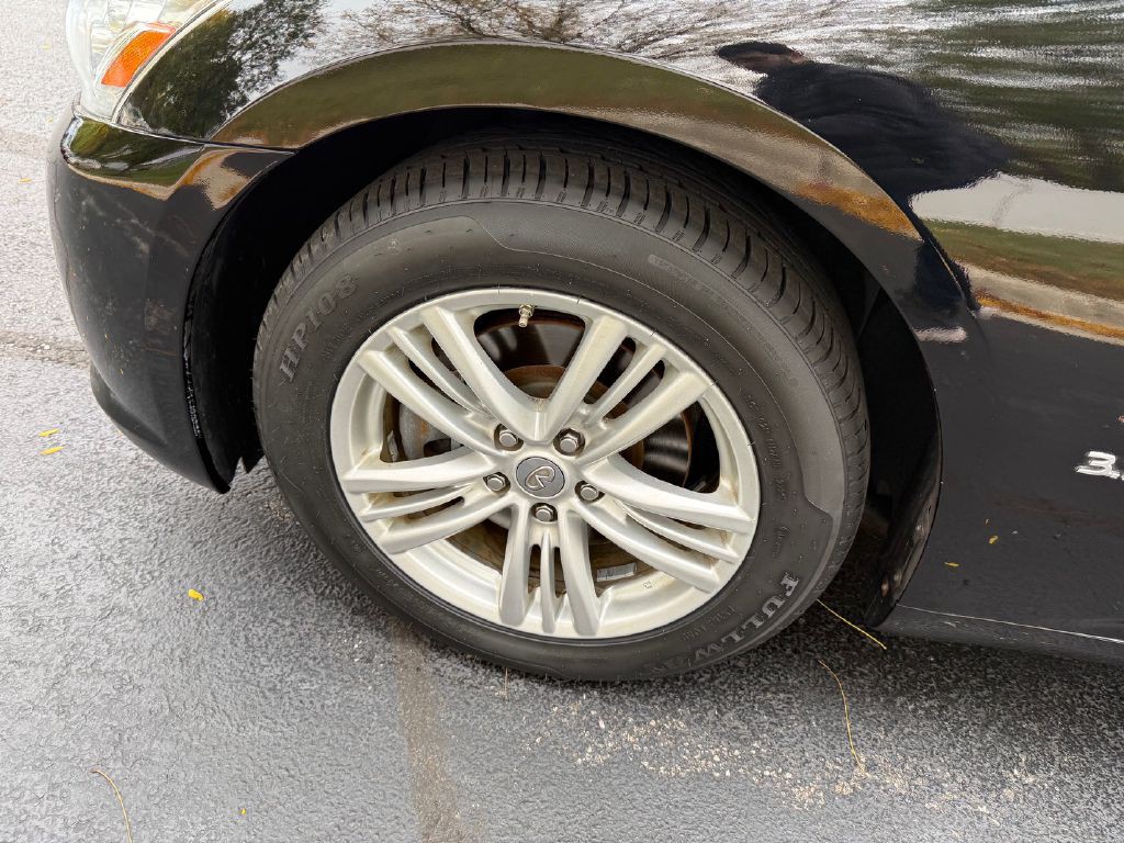 2015 INFINITI Q40 Image 33