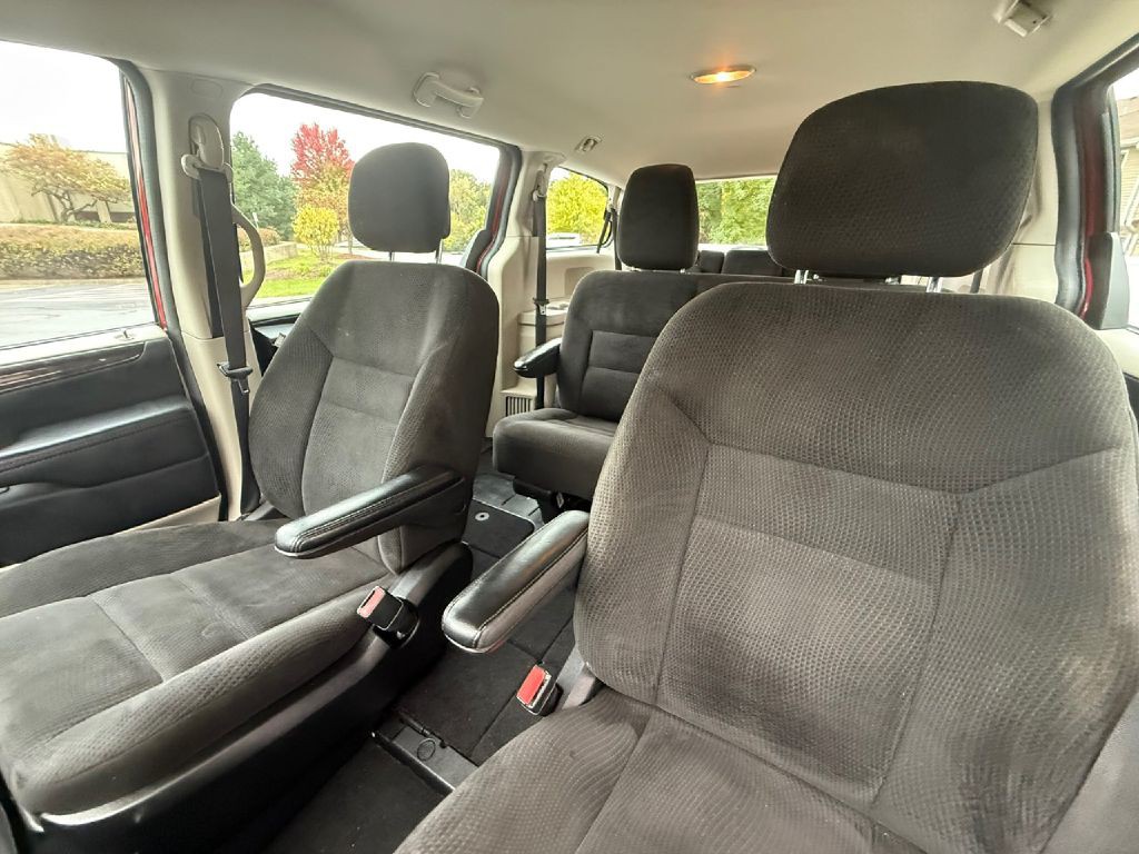 2016 Dodge Grand Caravan Image 13