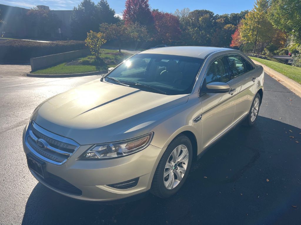 2011 Ford Taurus Image 10