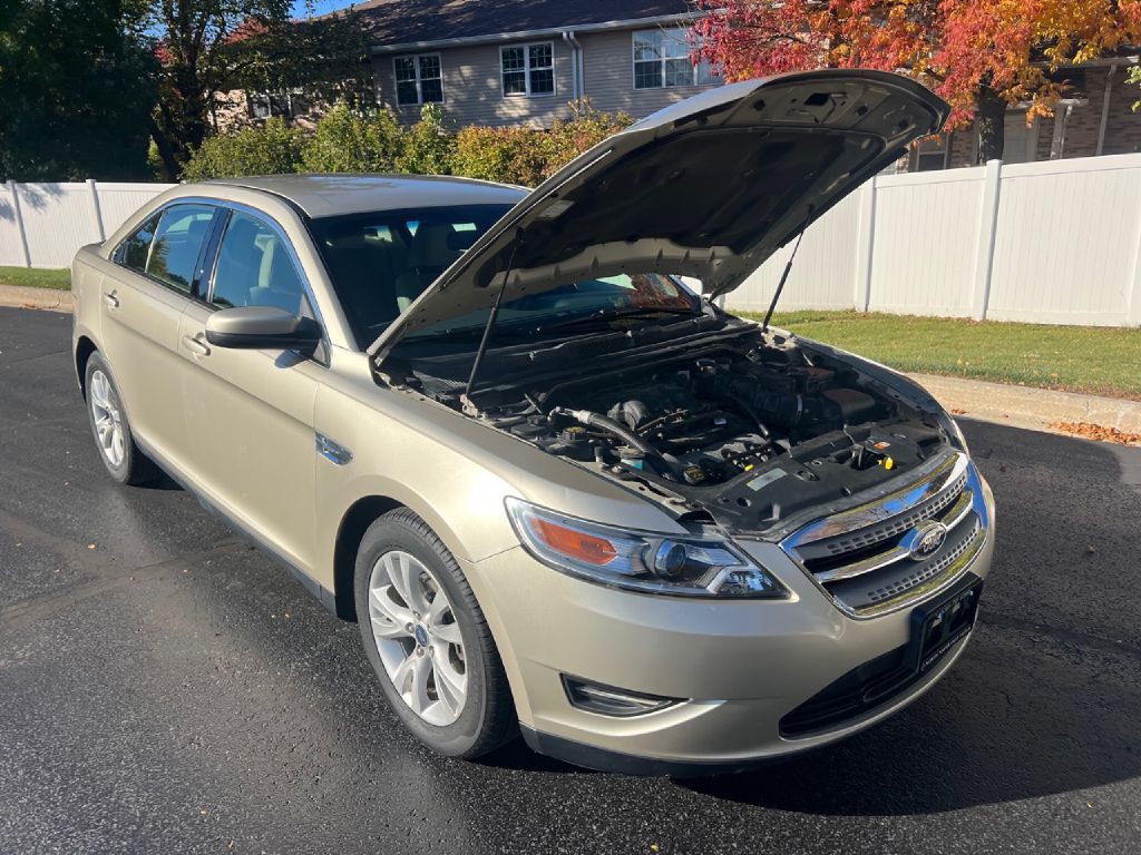 2011 Ford Taurus Image 12