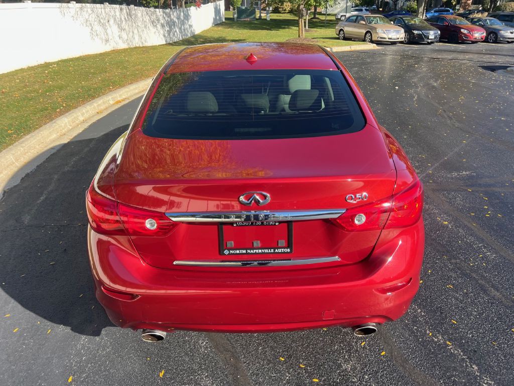 2015 INFINITI Q50 Image 38