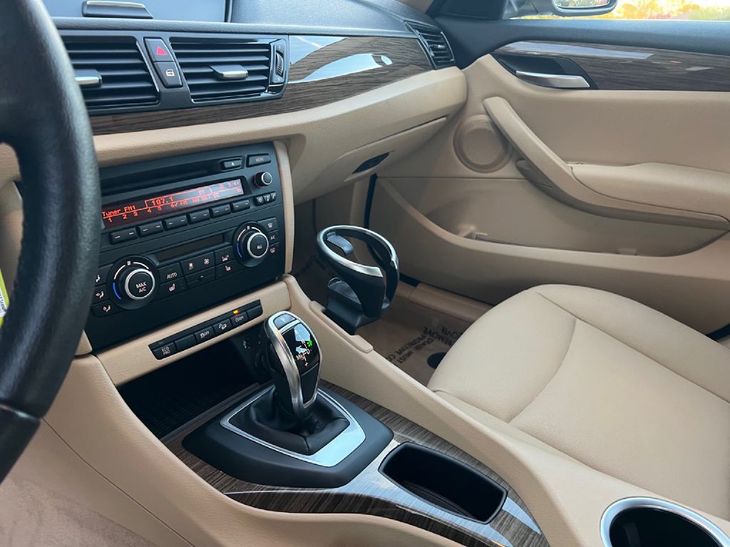 2014 BMW X1 Image 20