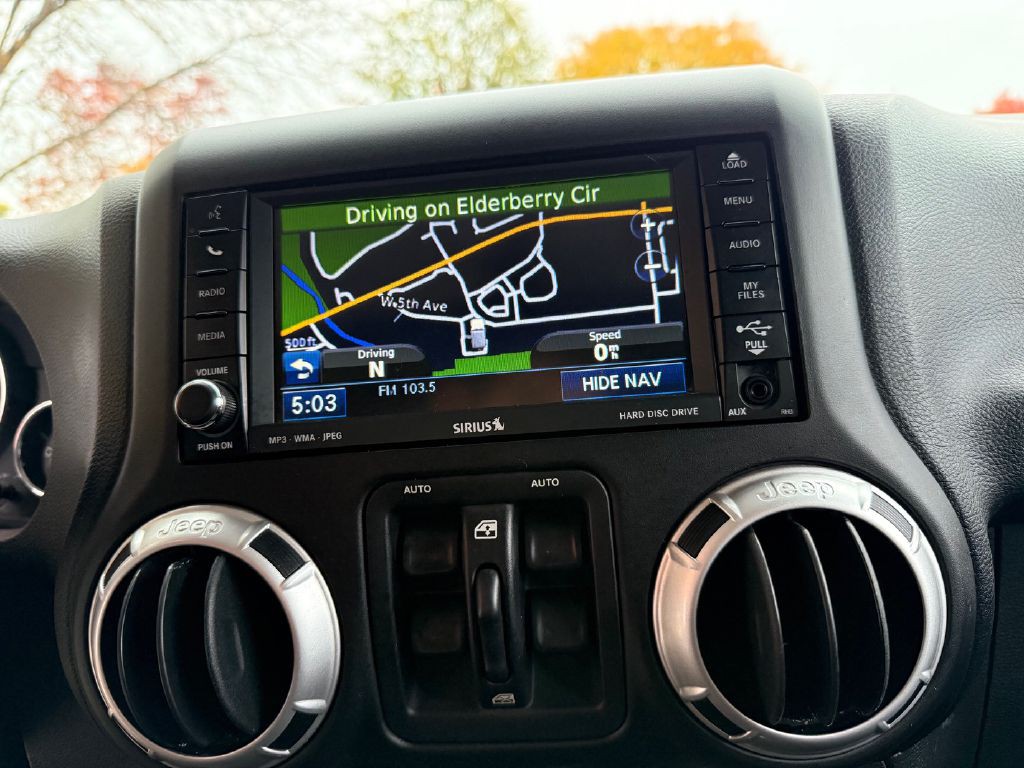 2011 Jeep Wrangler Unlimited Image 14