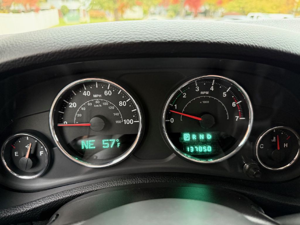 2011 Jeep Wrangler Unlimited Image 16