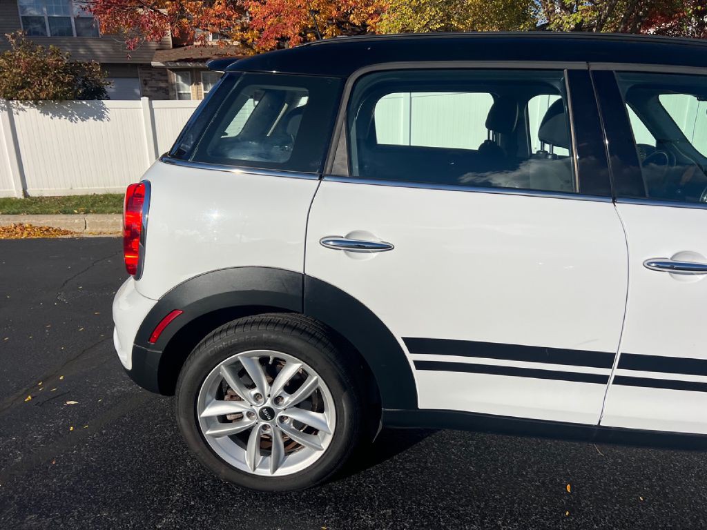 2014 MINI Cooper Image 7