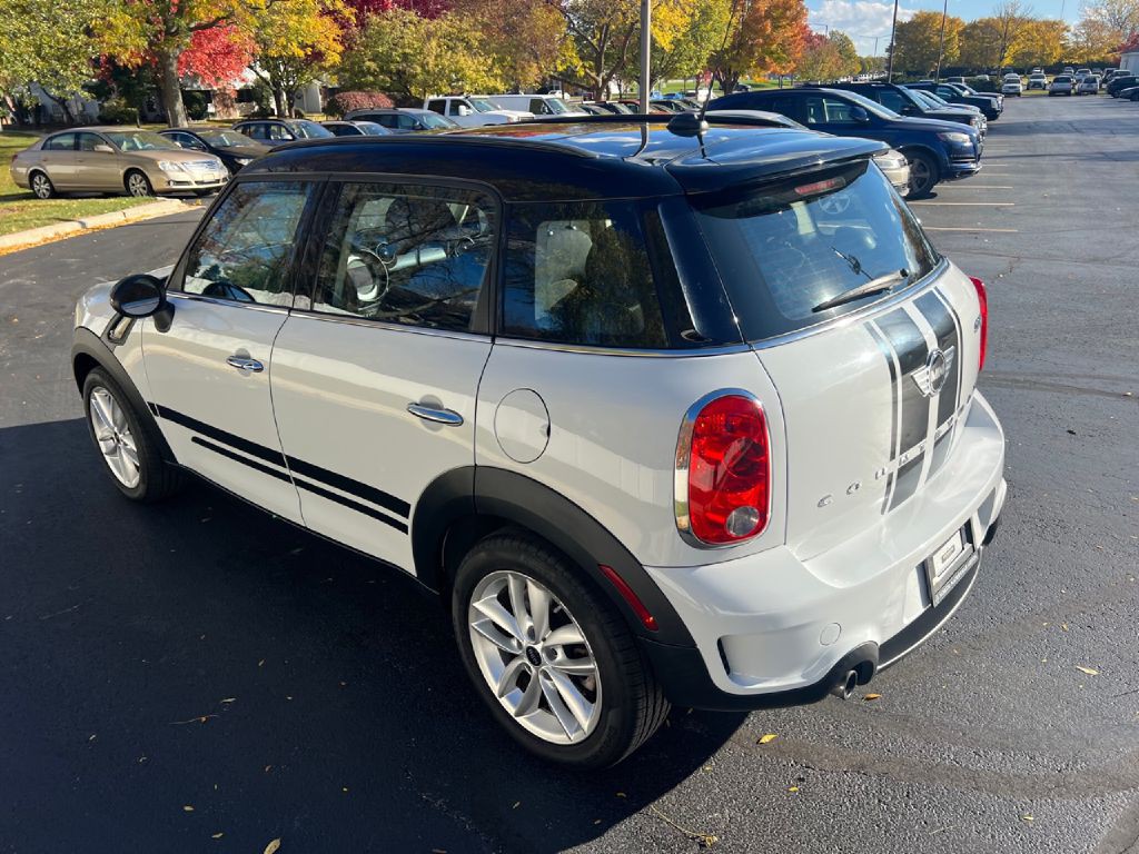 2014 MINI Cooper Image 13