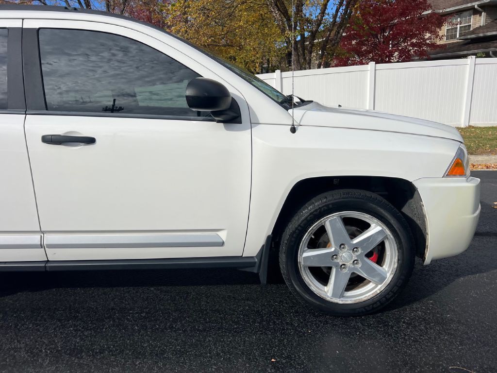 2007 Jeep Compass Image 7