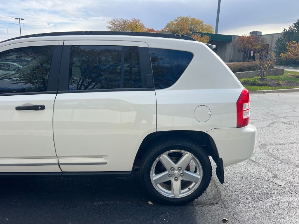 2007 Jeep Compass Image 17
