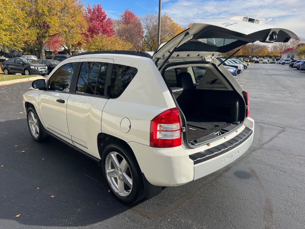 2007 Jeep Compass Image 22